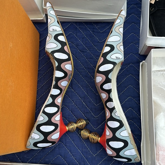 Pucci - Picture 2 of 4